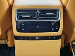 2025 Li Auto i6 2WD Standard, чёрный — фото 10