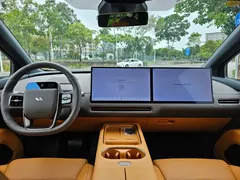 2025 Li Auto i6 2WD Standard, чёрный — фото 12