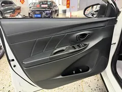 2022 Toyota Yaris L Zhixuan X 1.5L CVT PLUS, белый — фото 7