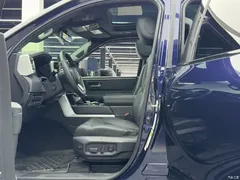 2022 Toyota Tundra 3.5T US specification, синий — фото 8