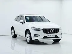 2021 Volvo XC60 T5 4WD Zhiyi Luxury, белый — фото 3