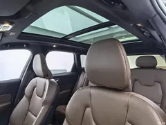 2021 Volvo XC60 T5 4WD Zhiyi Luxury, белый — фото 16