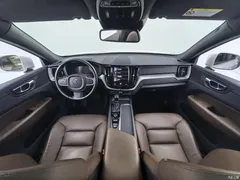 2021 Volvo XC60 T5 4WD Zhiyi Luxury, белый — фото 19