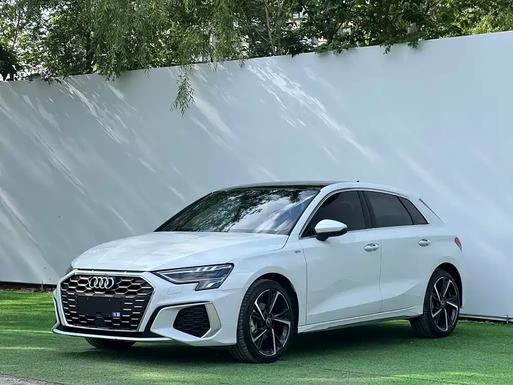 2022 Audi A3 Sportback 35 TFSI Fashion Sport