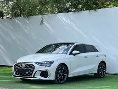 2022 Audi A3 Sportback 35 TFSI Fashion Sport, белый — фото 1