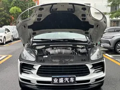 2021 Porsche Macan 2.0T, белый — фото 13