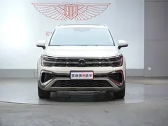 2023 Volkswagen Tharu 300TSI 2WD, белый — фото 2