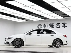 2023 Mercedes-Benz A-Class AMG AMG A 35 L 4MATIC, белый — фото 32