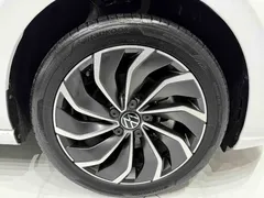 2023 Volkswagen Golf 280TSI DSG Pro, белый — фото 20