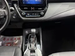 2021 Toyota Corolla 1.2T S-CVT Elite Plus, белый — фото 12