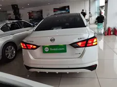 2021 Nissan Teana 2.0L XL Comfort, белый — фото 6