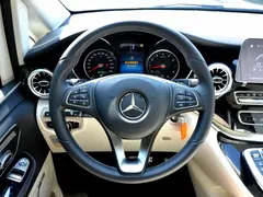 2022 Mercedes-Benz V-Class V 260 L Long Wheelbase Premium, чёрный — фото 11