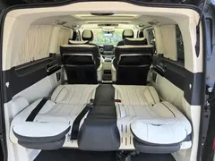 2022 Mercedes-Benz V-Class V 260 L Long Wheelbase Premium, чёрный — фото 22