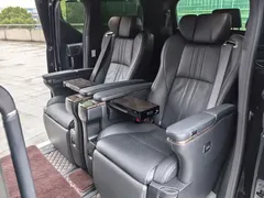 2021 Toyota Alphard Hybrid 2.5L Premium, чёрный — фото 15