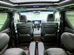 2021 Toyota Alphard Hybrid 2.5L Premium, чёрный — фото 17