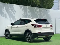 2021 Nissan Qashqai 2.0L CVT Luxury, белый — фото 9