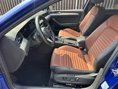 2021 Volkswagen 2.0T, синий — фото 10