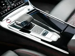 2021 Audi RS 6 4.0T Avant Premium — фото 15