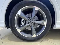 2021 Audi Q3 35 TFSI, белый — фото 25