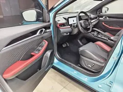 2022 Geely Coolray 1.5TD DCT Battle, синий — фото 3