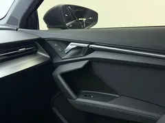 2023 Audi A3L Limousine 35 TFSI, зелёный — фото 11