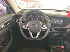 2021 Changan CS35 PLUS 1.6L MT Elite, белый — фото 11