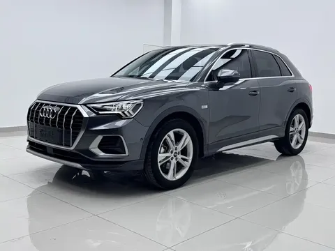 2022 Audi Q3 35 TFSI Fashion