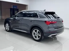 2022 Audi Q3 35 TFSI Fashion — фото 4