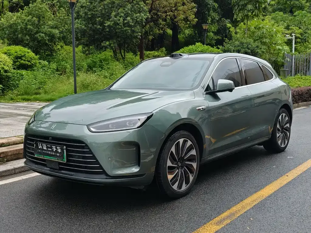 2023 Aito M5