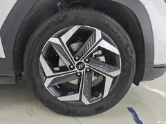 2023 Hyundai Tucson L 1.5T AT 2WD LUX Premium, белый — фото 6