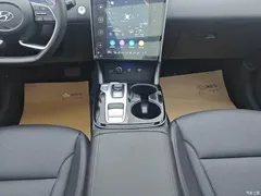 2023 Hyundai Tucson L 1.5T AT 2WD LUX Premium, белый — фото 16