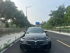 2021 BMW 5 Series 5 525Li M, чёрный — фото 2