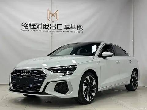 2022 Audi A3 A3L Limousine 35 TFSI fashionable and sporty