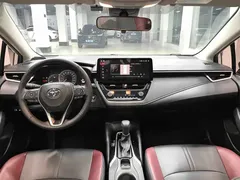 2021 Toyota Corolla TNGA 1.5L CVT GR SPORT, белый — фото 8