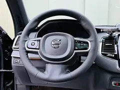 2021 Volvo XC90 T8 PHEV Premium Luxury 7-seat, чёрный — фото 10