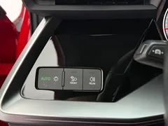 2023 Audi A3L Limousine 35 TFSI Luxury Sport — фото 18