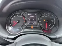 2022 Audi Q2L 35 TFSI, белый — фото 15