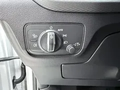 2022 Audi Q2L 35 TFSI, белый — фото 17