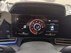 2021 Hyundai Elantra 1.5L CVT LUX Premium, чёрный — фото 4