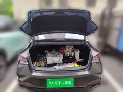 2021 Hyundai Elantra 1.5L CVT LUX Premium, чёрный — фото 10