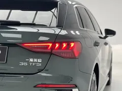 2022 Audi A3 Sportback 35 TFSI, зелёный — фото 7