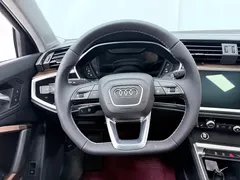 2022 Audi Q3 35 TFSI Fashion — фото 12