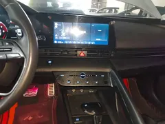 2022 Hyundai Elantra 240TGDi DCT LUX Premium, белый — фото 13