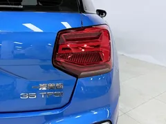 2022 Audi Q2L 35 TFSI, синий — фото 9
