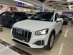 2022 Audi Q2L 35 TFSI Entry, белый — фото 1