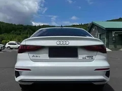 2023 Audi A3L Limousine 35 TFSI Luxury, белый — фото 5