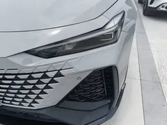 2022 Changan UNI-V 2.0T — фото 18