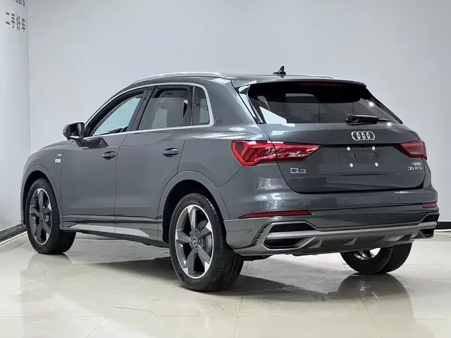 2023 Audi Q3 35 TFSI 1.4T