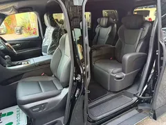 2023 Toyota Alphard Hybrid 2.5L Premium·Gold, чёрный — фото 7