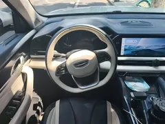 2022 Geely Monjaro 1.5T Thor Hi-F Hybrid Super, белый — фото 3